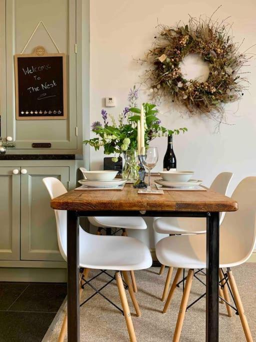 The Nest, Central Ludlow One Bed Apartment Eksteriør billede