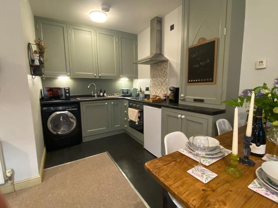 The Nest, Central Ludlow One Bed Apartment Eksteriør billede